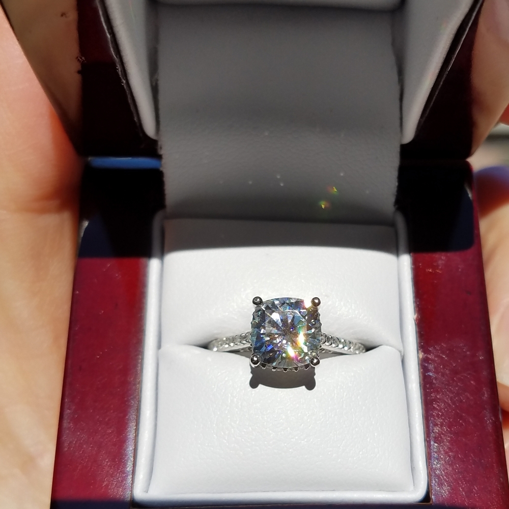 Cushion Cut Moissanite Engagement Ring